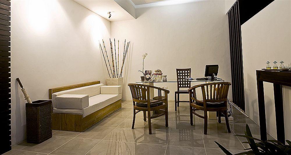The Adnyana Villas & Spa Dempasar Exterior foto