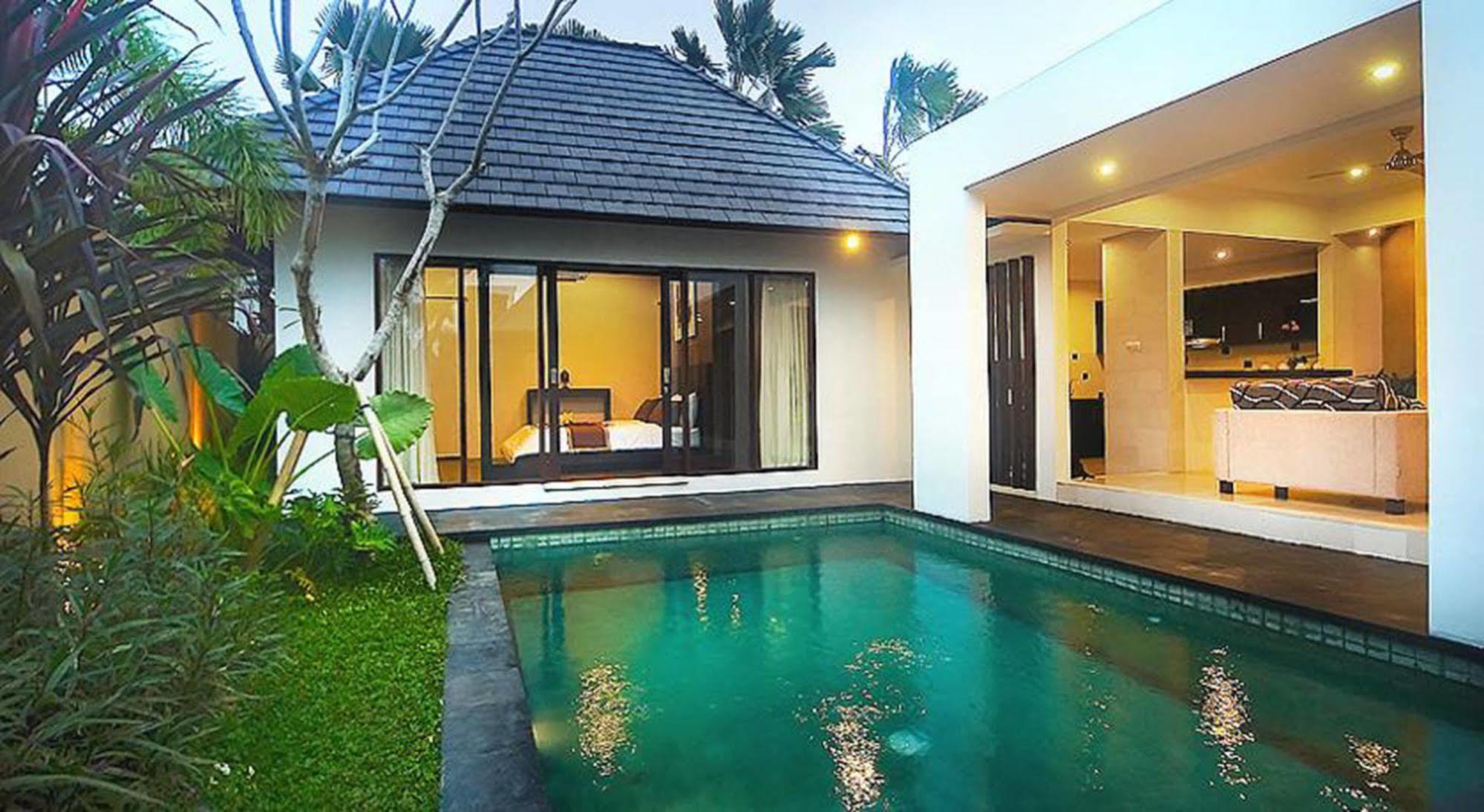 The Adnyana Villas & Spa Dempasar Exterior foto
