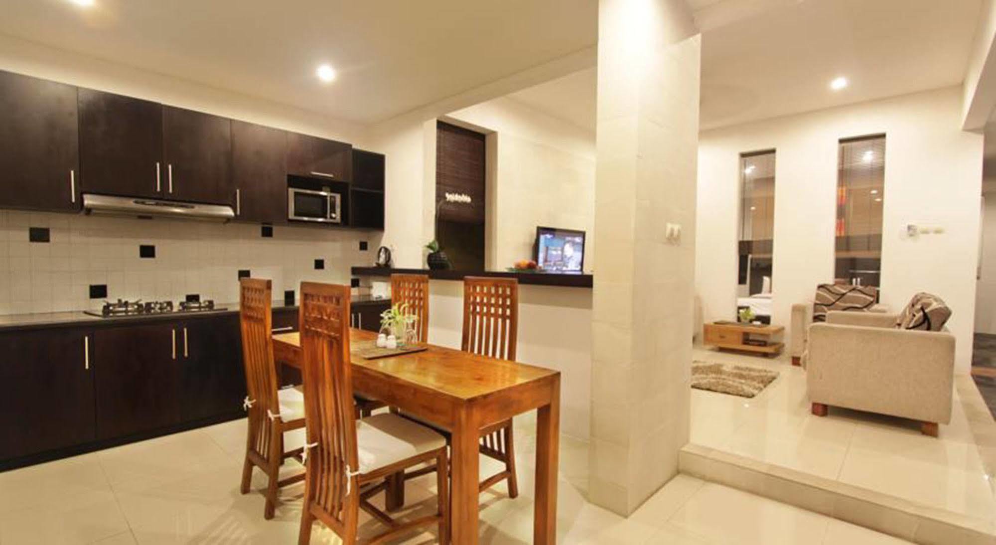 The Adnyana Villas & Spa Dempasar Exterior foto